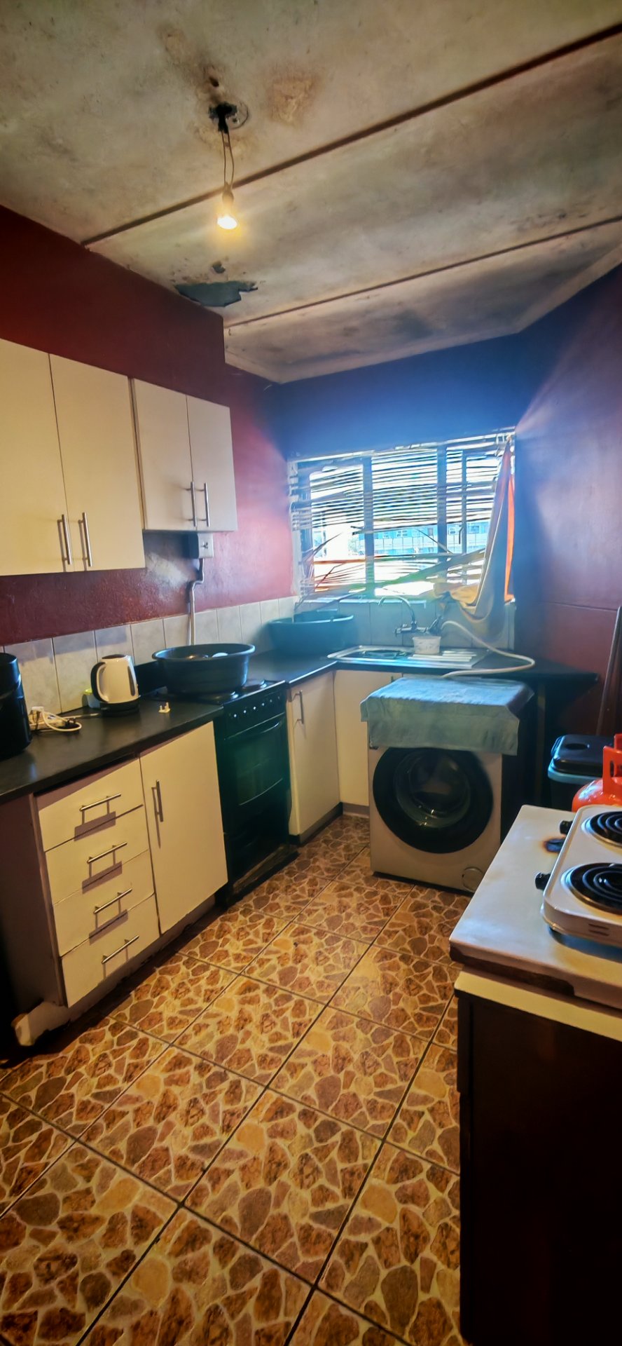 2 Bedroom Property for Sale in Maitland Western Cape
